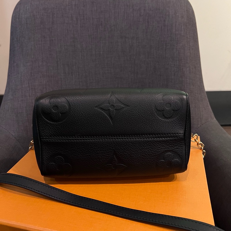 📢二手近新 Louis Vuitton LV Speedy 20黑色牛皮壓花波士頓包晶片款 正品-3