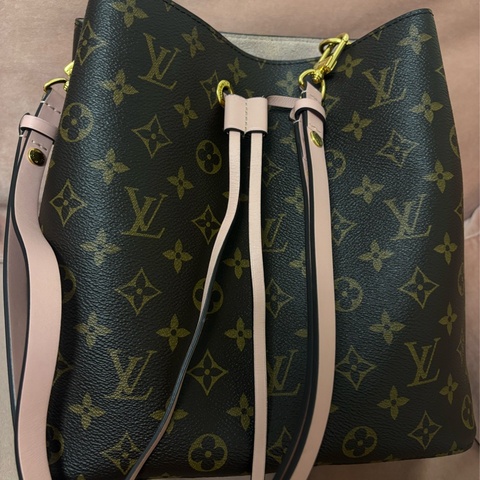 Louis Vuitton NeoNoe MM 經典老花水桶包(粉色拼皮)