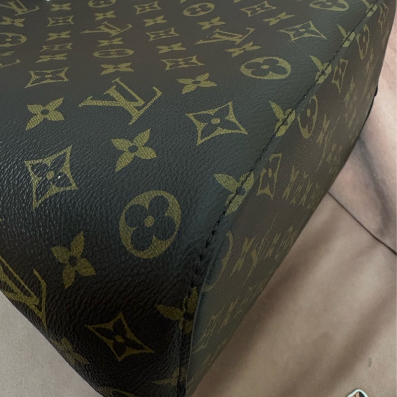 Louis Vuitton NeoNoe MM 經典老花水桶包（粉色拼皮）-12