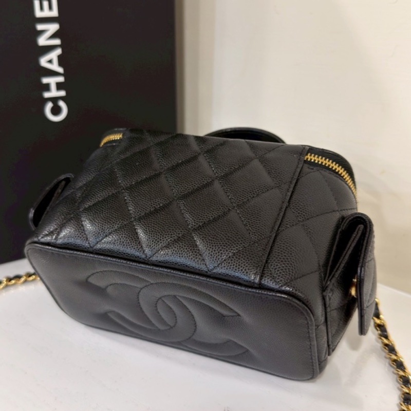 CHANEL香奈兒超限量荔枝牛皮黑金Cargo炸藥包🧯近全新包況特佳-18