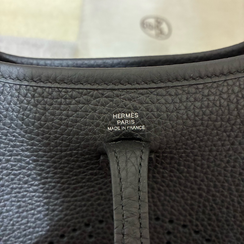 Hermes mini evelyne 16 黑色銀扣 K刻 黑白編織背帶-7