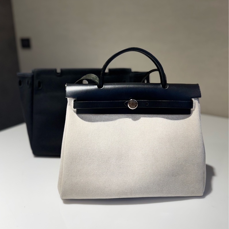 Hermes Herbag 31 黑色皮革-0