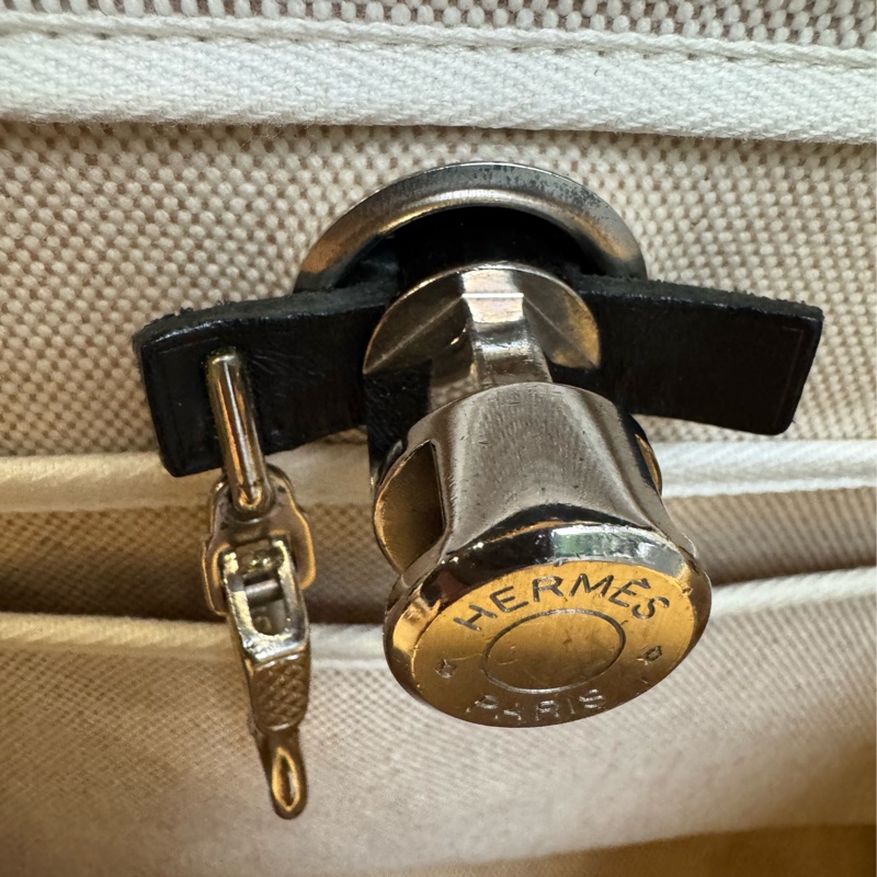 Hermes Herbag 31 黑色皮革-18