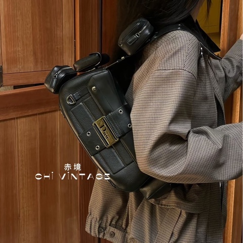 ✨Dior｜黑銀牛皮punk｜背包