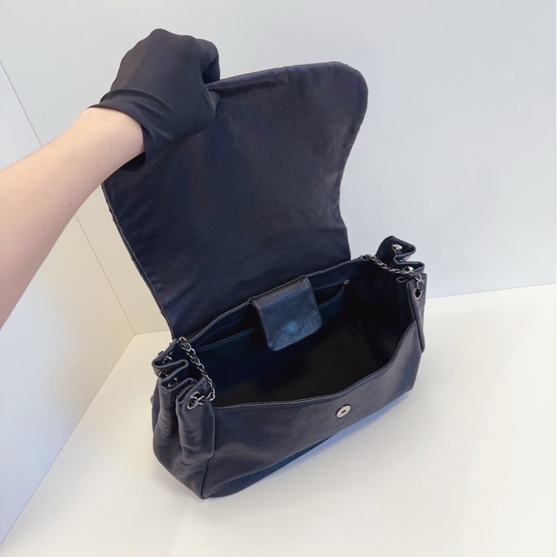 💎Chanel｜黑銀黑皮帆蓋hobo｜機場系列-8