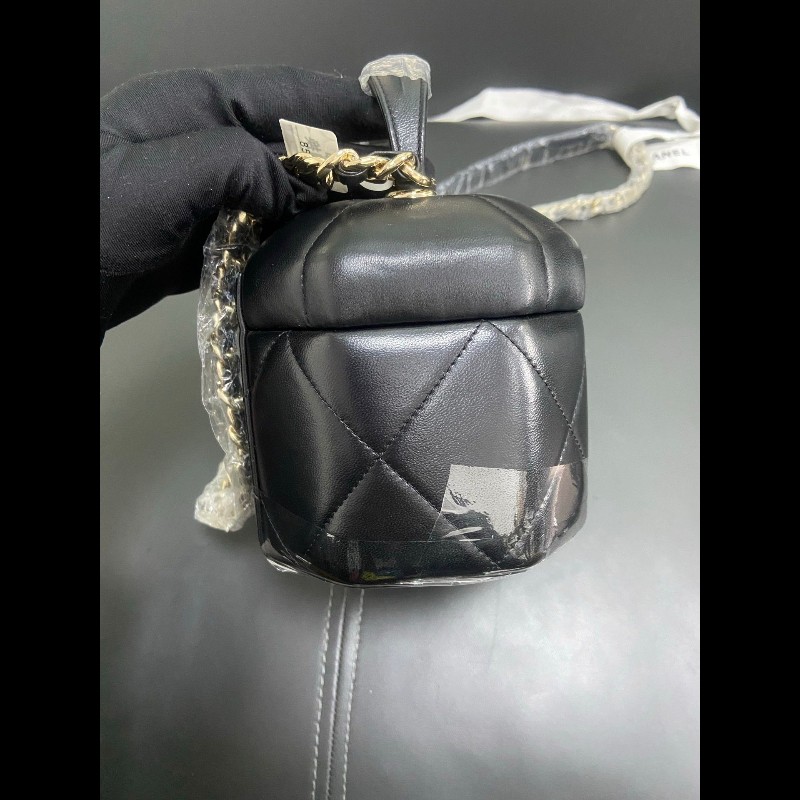 Chanel 21 limited edition 
限定黑色八角月光寶盒-2