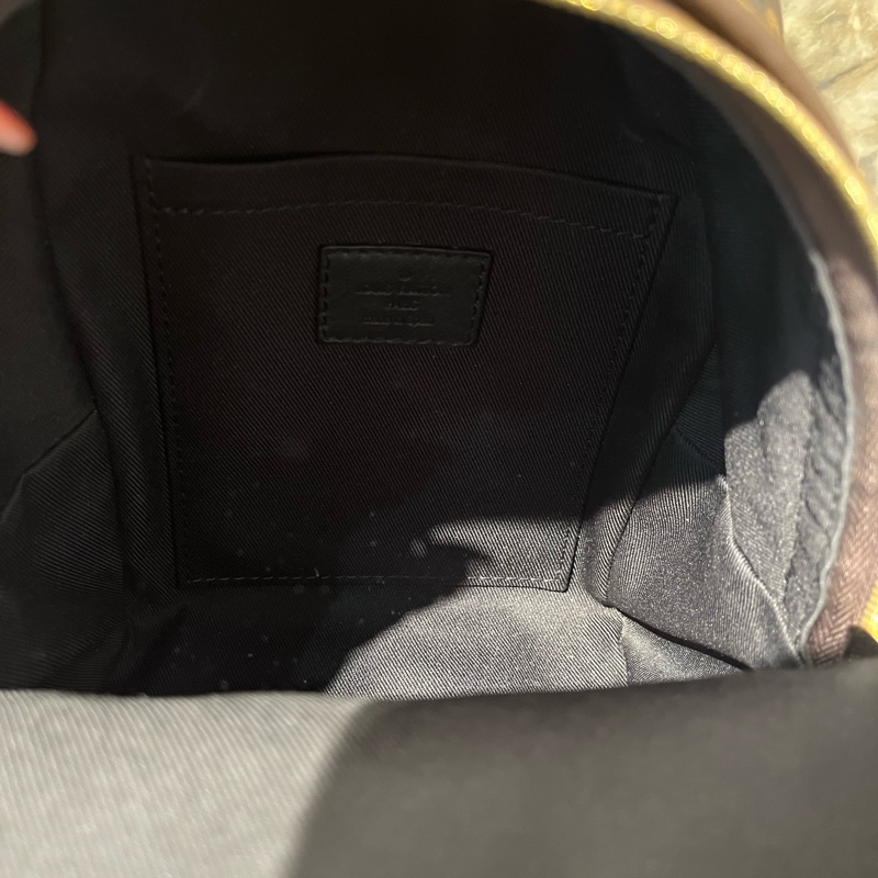 Louis Vuitton(M)小書包 小後背-7