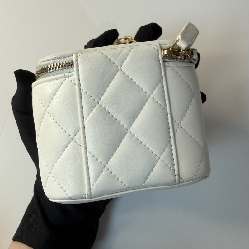 CHANEL｜金球小盒子 白-10