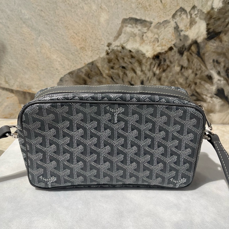 Goyard 灰 PVC斜背相機包-5