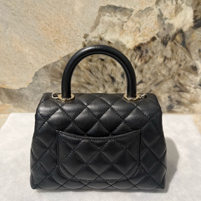 Chanel 黑荔枝淡金Coco Handle Mini-2