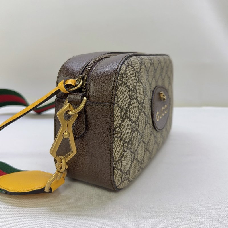 GUCCI GG Supreme虎頭相機包-3
