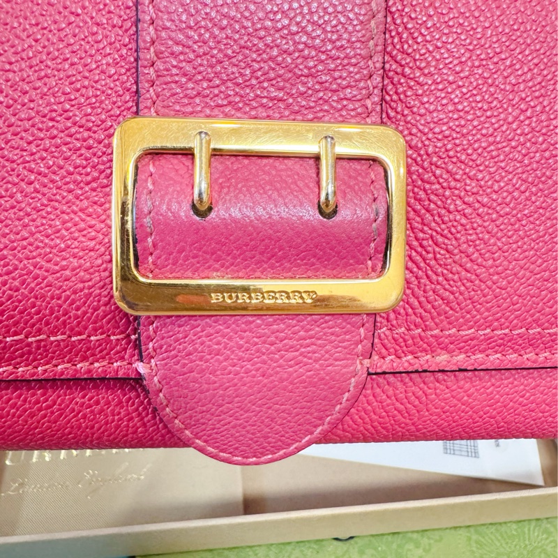 BURBERRY 粉色皮革金屬扣環長夾-4