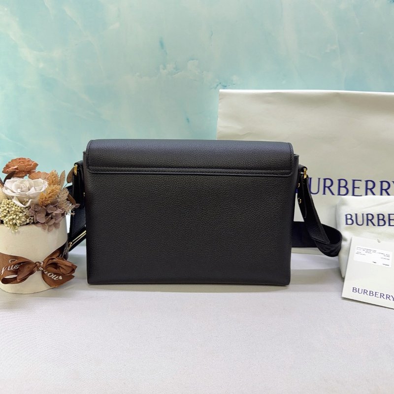 BURBERRY 小牛皮帆布格紋斜背包-1