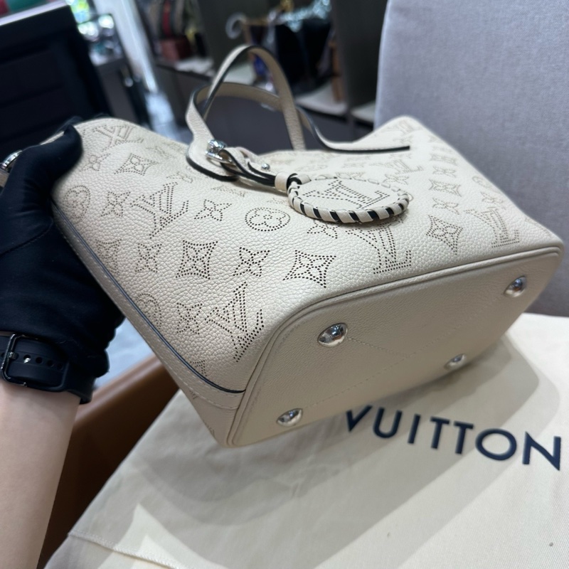 LV/路易威登 blossom月光女神小號手袋米色-4