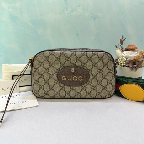 GUCCI Neo Vintage GG Supreme虎頭相機包