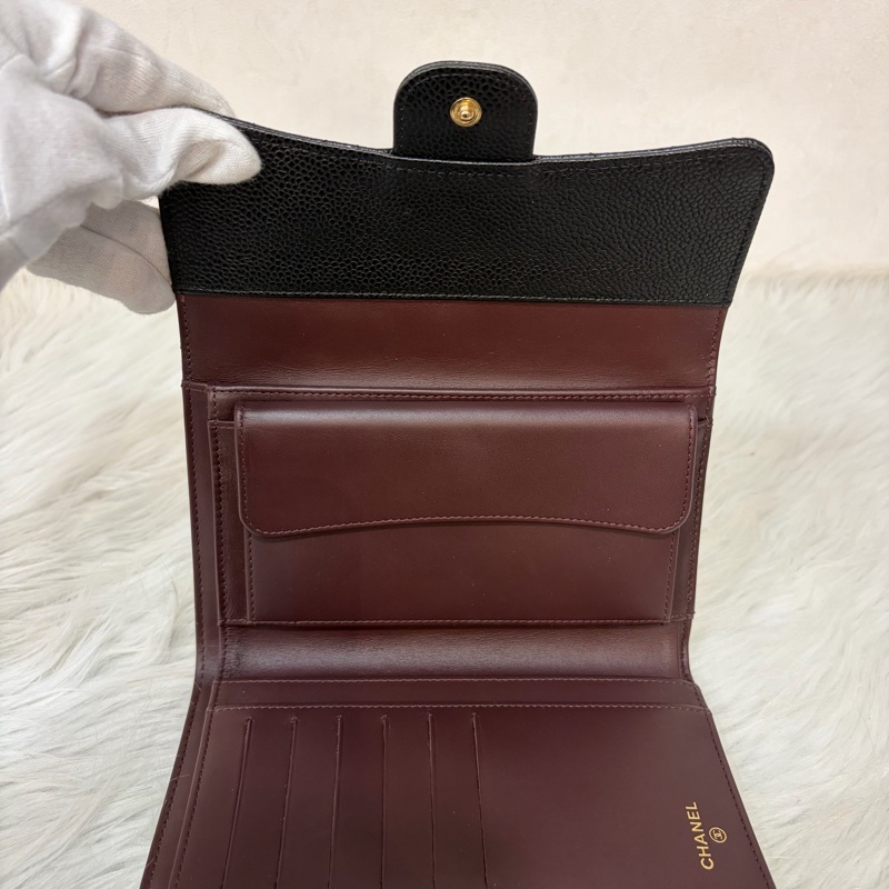 CHANEL A31506 黑 荔枝皮 金釦 零錢 COCO 發財 長夾 皮夾-21