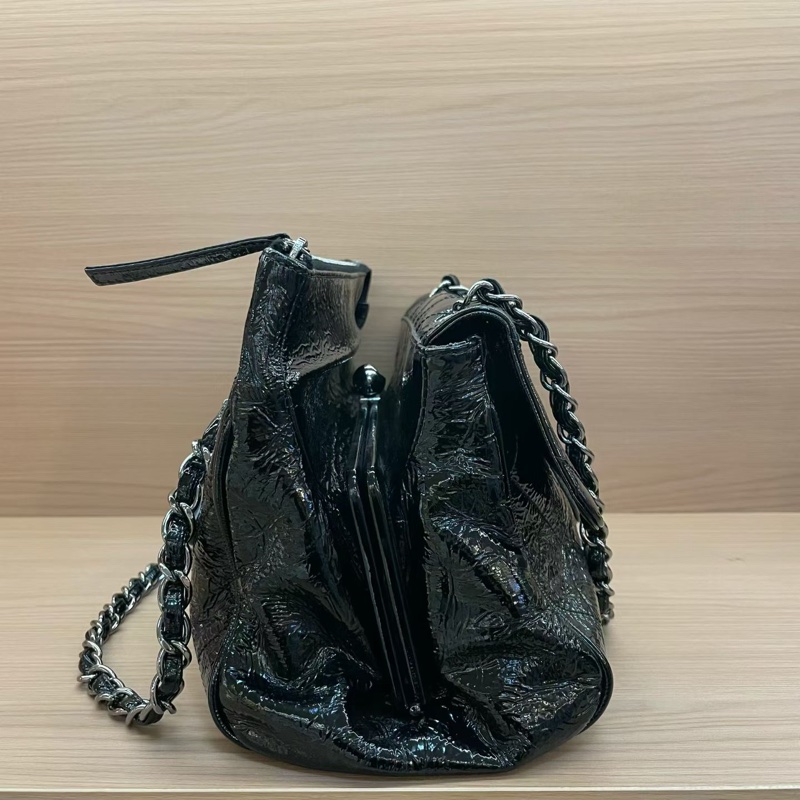 Chanel黑银油蜡皮蛙口cf單肩包2006年10開 有塵袋 無卡無盒子 尺寸底30*高20*寬12*-2