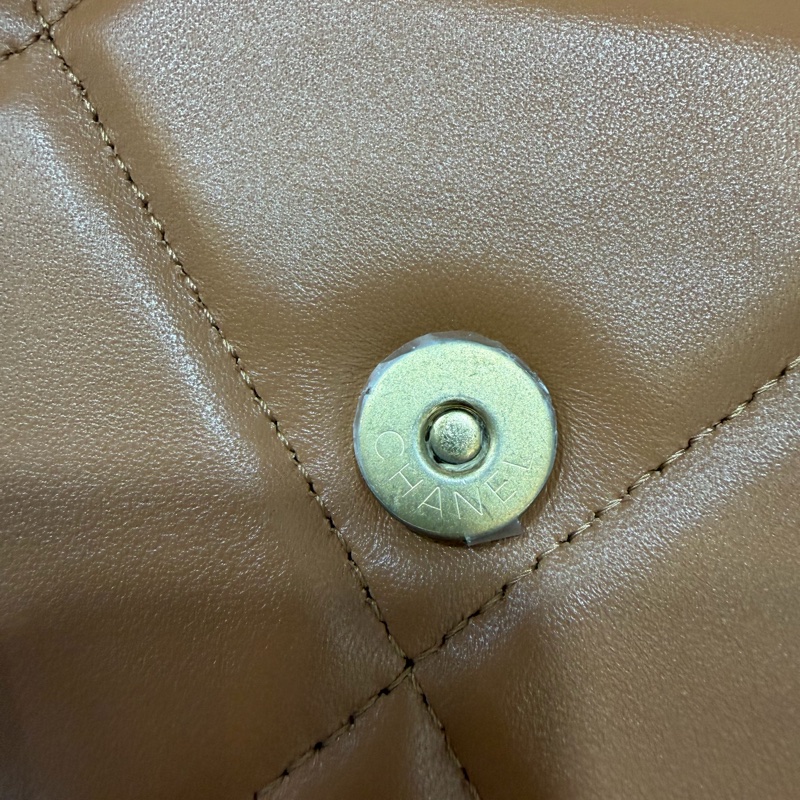 CHANEL AP0957 19 WOC 奶茶色 泰式奶茶 羊皮 金釦 斜背包 鏈子皮夾 發財包 肩背包-20