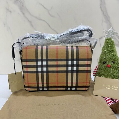 BURBERRY 經典Vintage復古格紋翻蓋肩背包