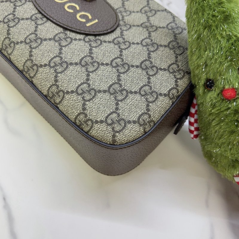 GUCCI GG Supreme帆布虎頭相機包-6