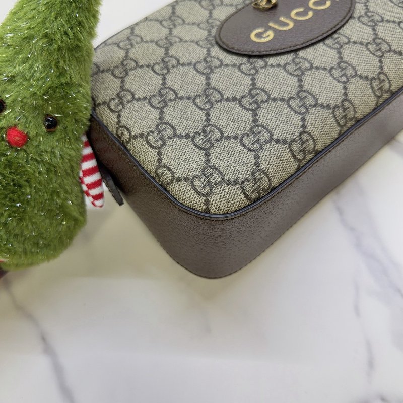 GUCCI GG Supreme帆布虎頭相機包-7
