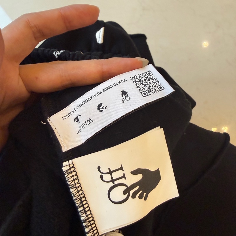 off white 短褲🩳-2