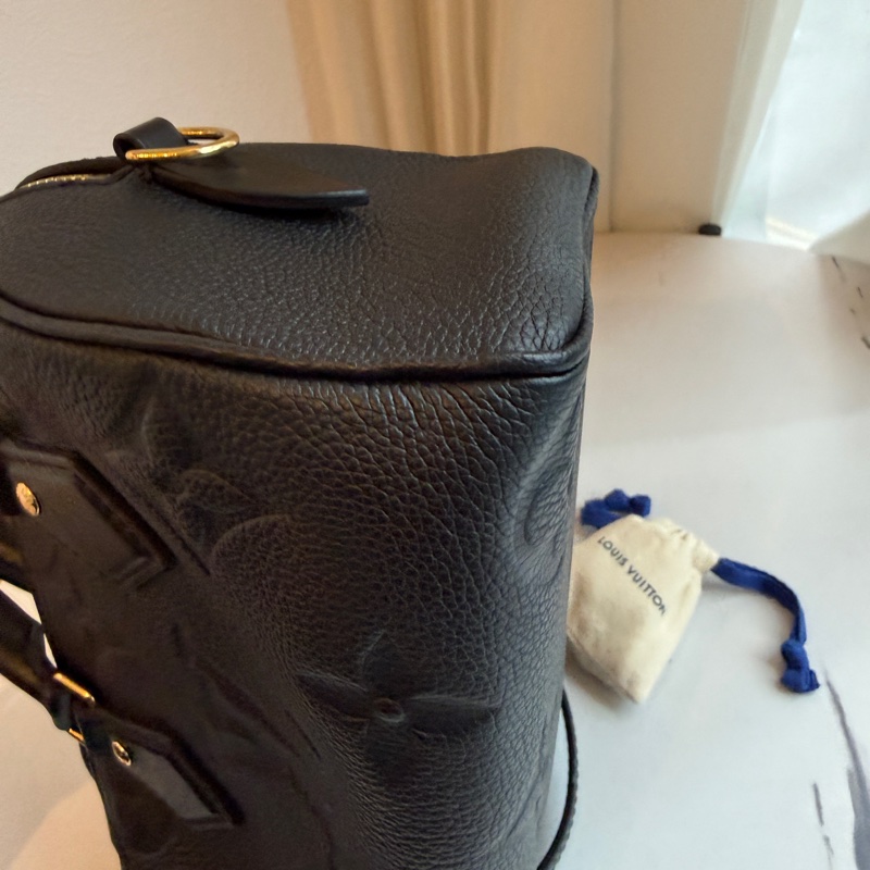 lv speedy20黑壓紋全真皮-8