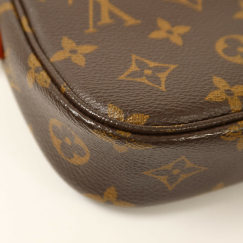 LOUIS VUITTON Monogram Wallet On Chain Ivy鏈帶肩背袋-11