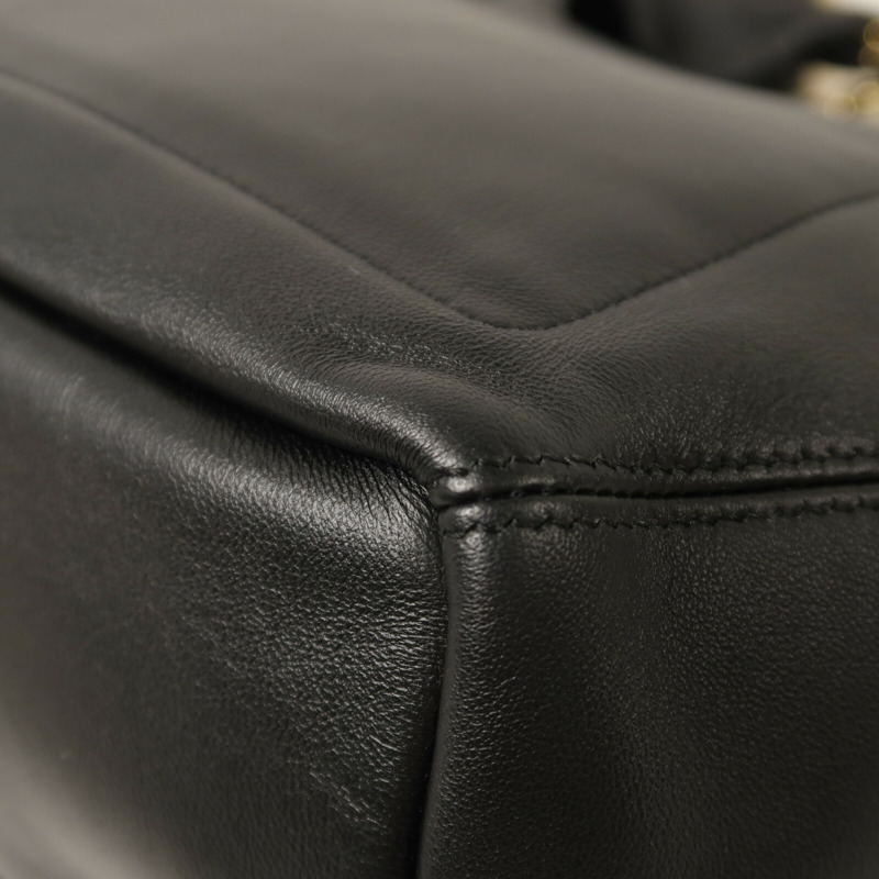 LOEWE 羊皮皮革Small Squeeze Bag鏈帶肩背袋-16