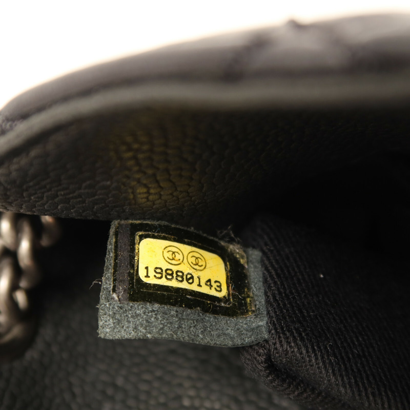 CHANEL 牛皮皮革Bubble Graphic Messenger Bag鏈帶肩背袋-6