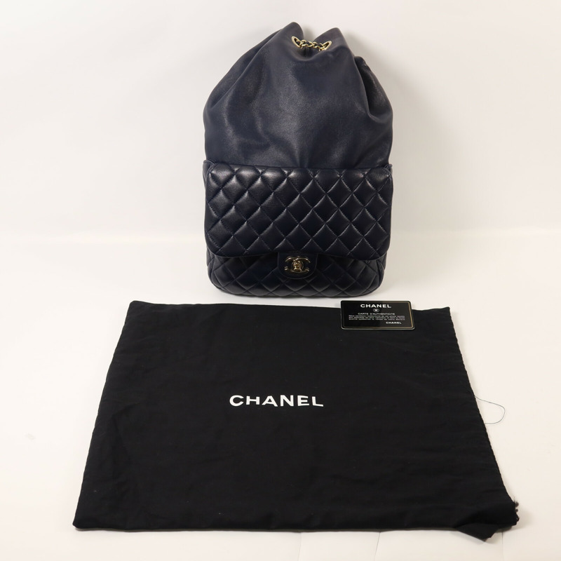 CHANEL 羊皮皮革Backpack鏈帶背包-9