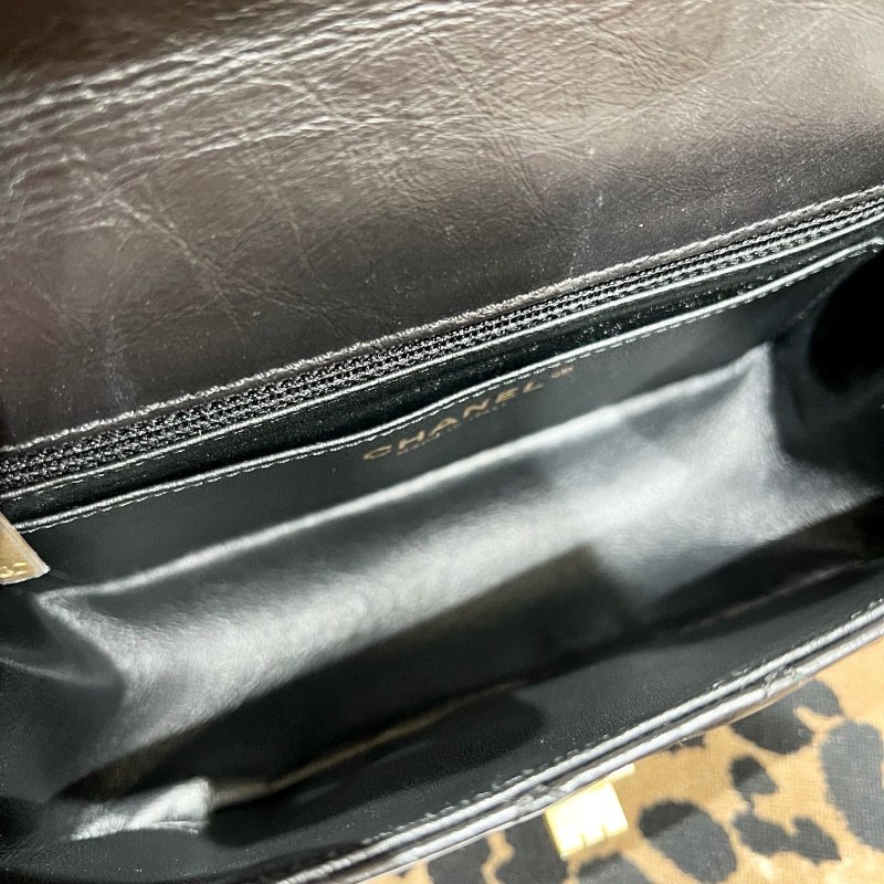 香奈兒/Chanel 2.55 Mini黑金油蠟牛皮鏈條包-8