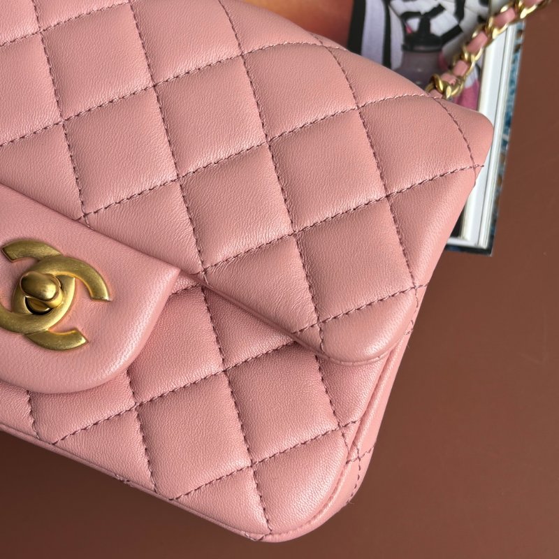 ✨ 金球方胖 ::CHANEL:: DUSTY ROSE 藕粉色經典菱格紋小羊皮小金球可調節鏈帶轉釦斜背包-8