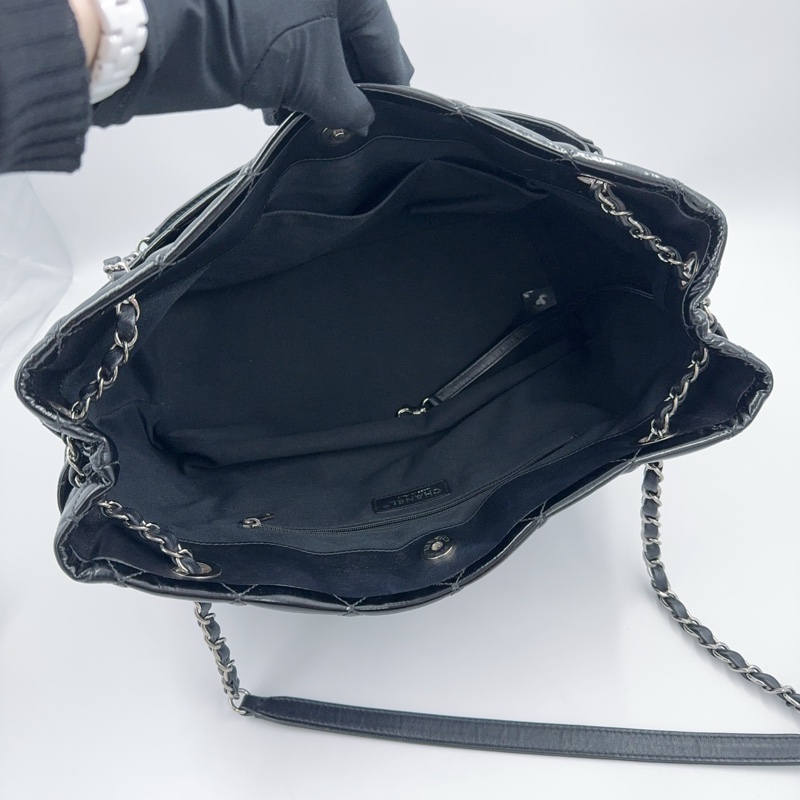 Chanel 漆皮黑色銀釦Gay肩背托特包-6
