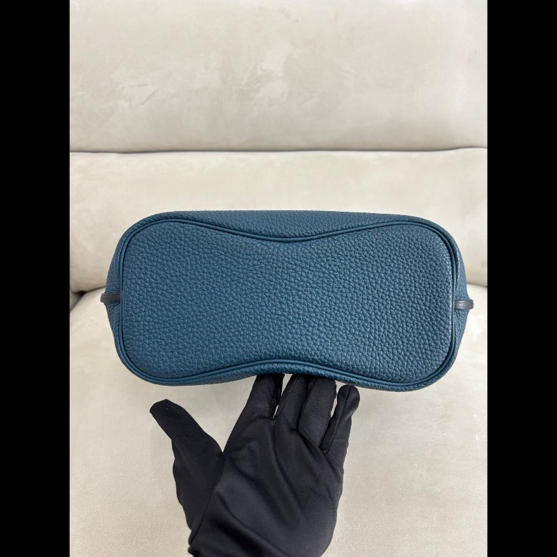 Hermes sokelly26 
鴨子藍 tc皮-9