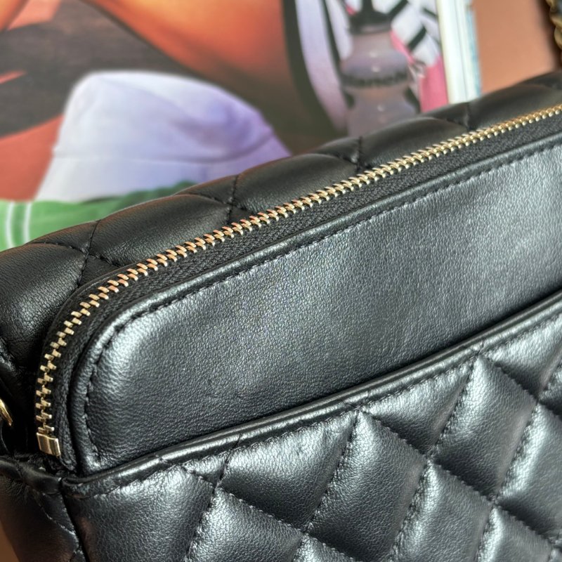 ::Chanel:: Classic Flpa Phone Holder With Chain 經典格紋雙C金釦鍊帶手機包-4