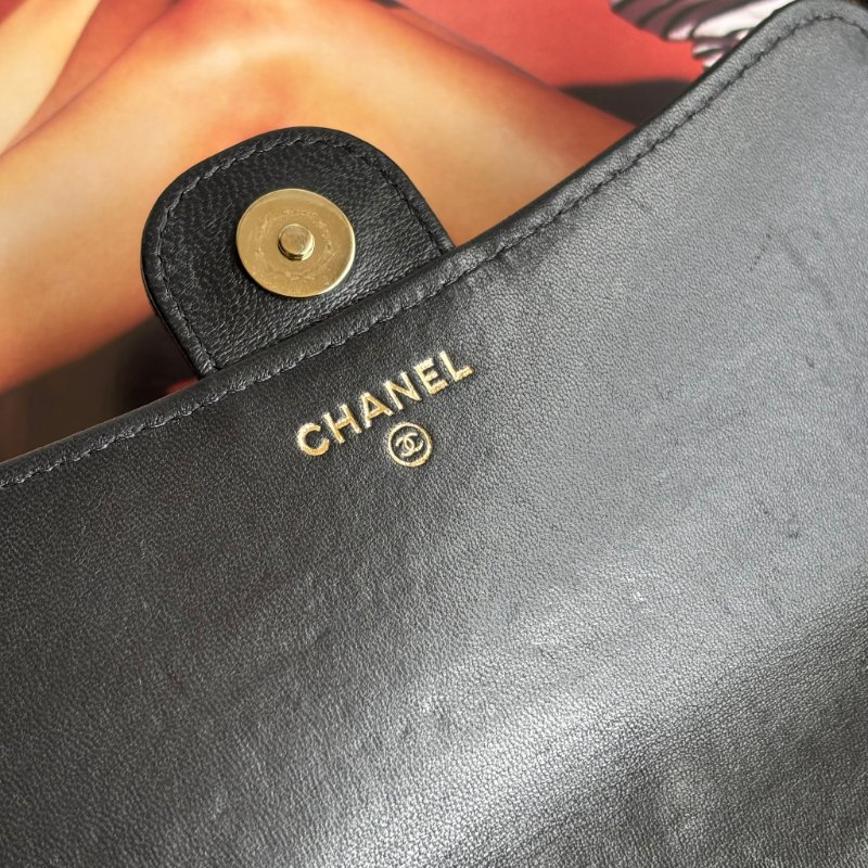 ::Chanel:: Classic Flpa Phone Holder With Chain 經典格紋雙C金釦鍊帶手機包-17