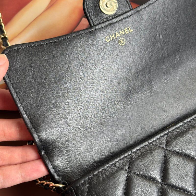 ::Chanel:: Classic Flpa Phone Holder With Chain 經典格紋雙C金釦鍊帶手機包-19