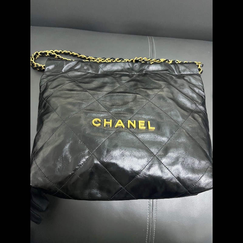 CHANEL 22bag small 
黑金小號牛皮-0