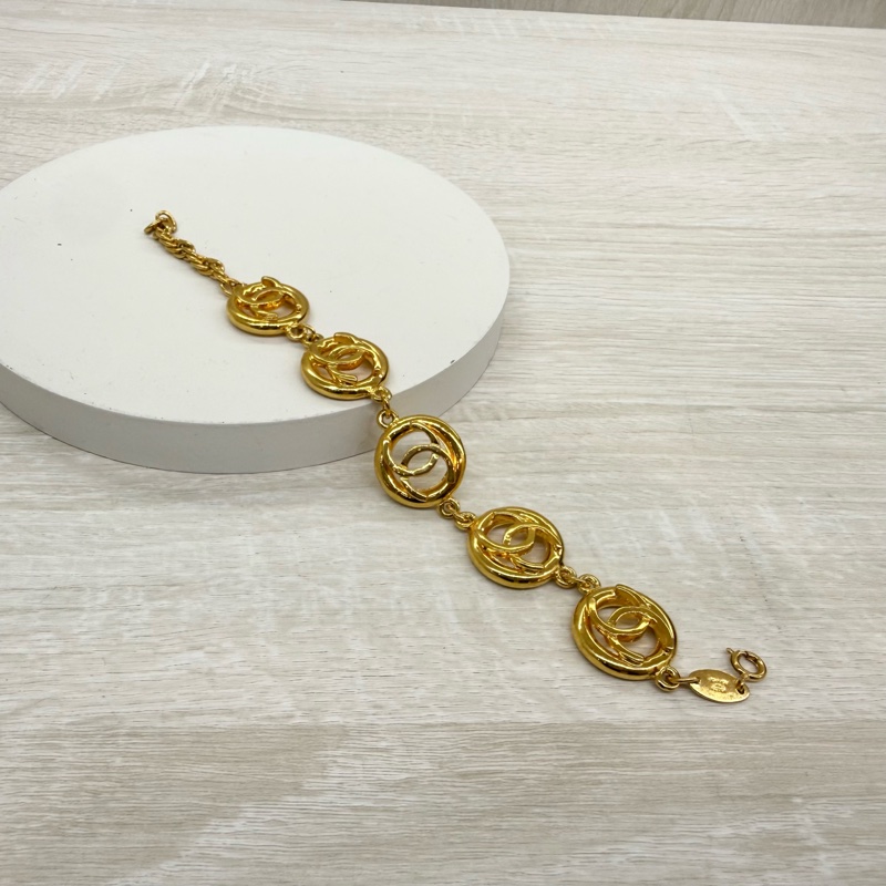 CHANEL金色vintage手鏈-2