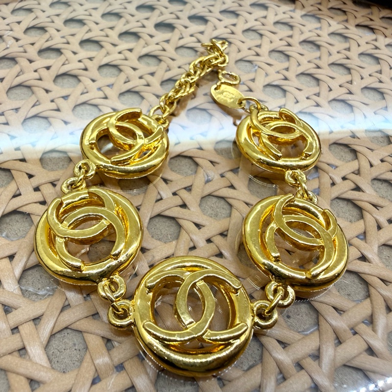 CHANEL金色vintage手鏈-8