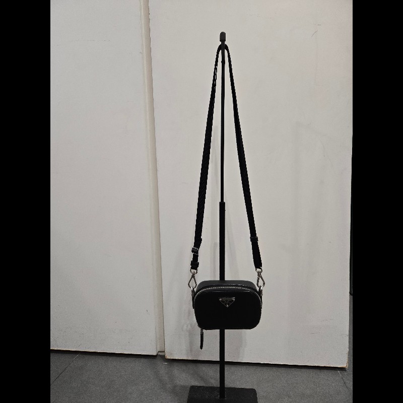 PRADA 普拉達 Saffiano 可拆斜背防刮牛皮零錢卡片小包-2