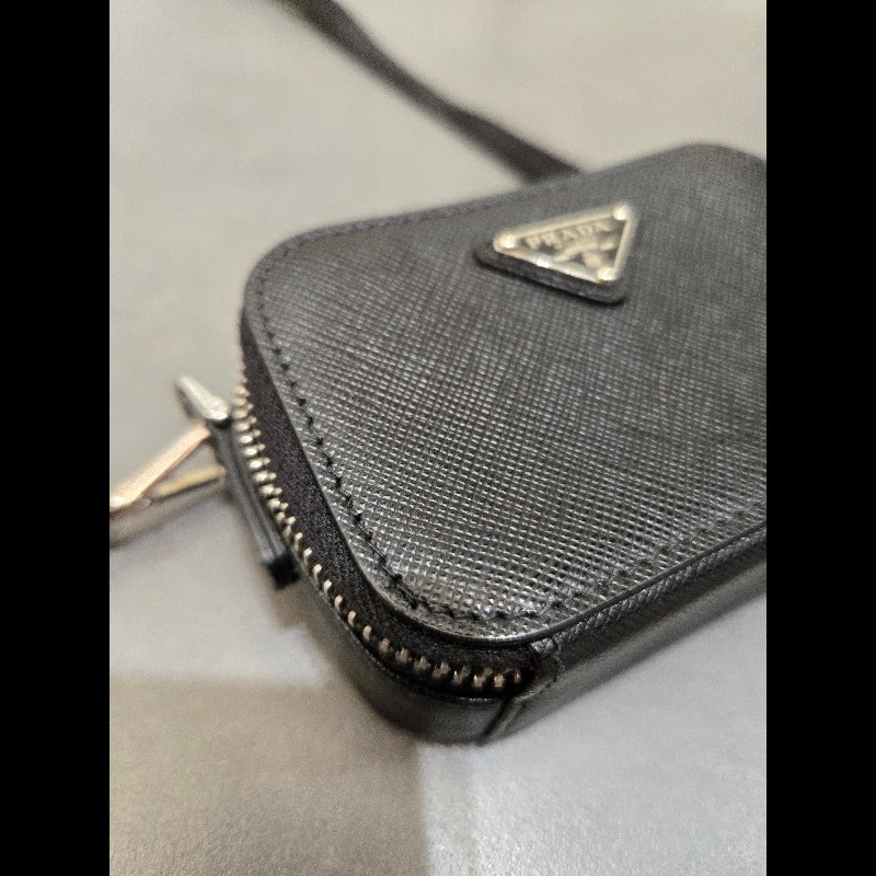 PRADA 普拉達 Saffiano 可拆斜背防刮牛皮零錢卡片小包-9