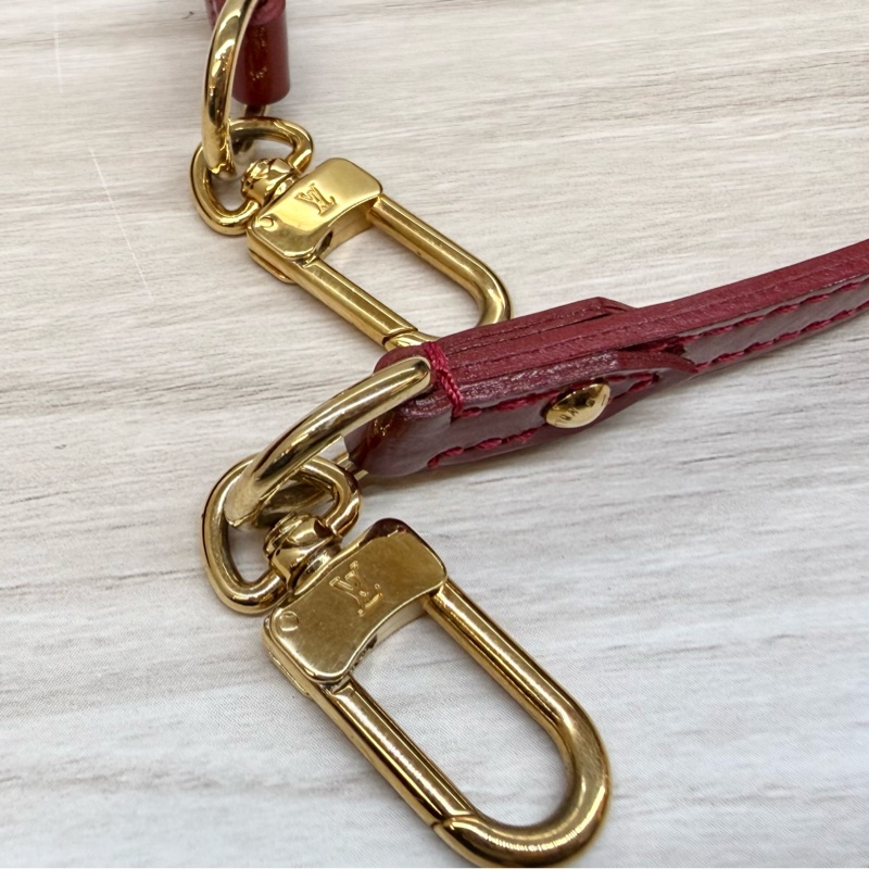 LV紅色漆皮Rossmore MM肩背包M91550-16