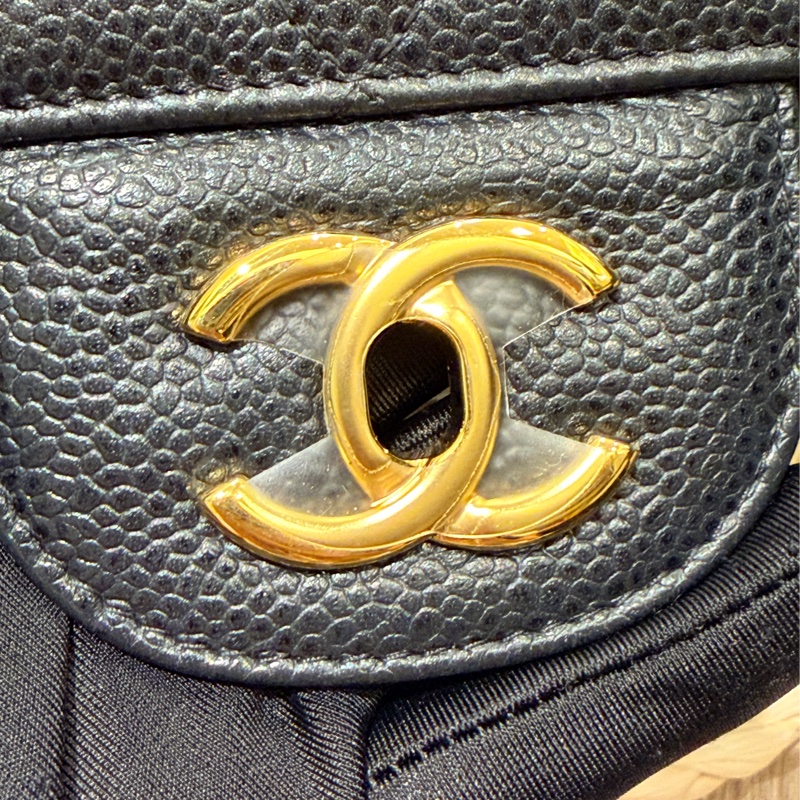 Chanel Classic Flap 30 Bag （99%New，卡、貼、塵袋、盒）-4