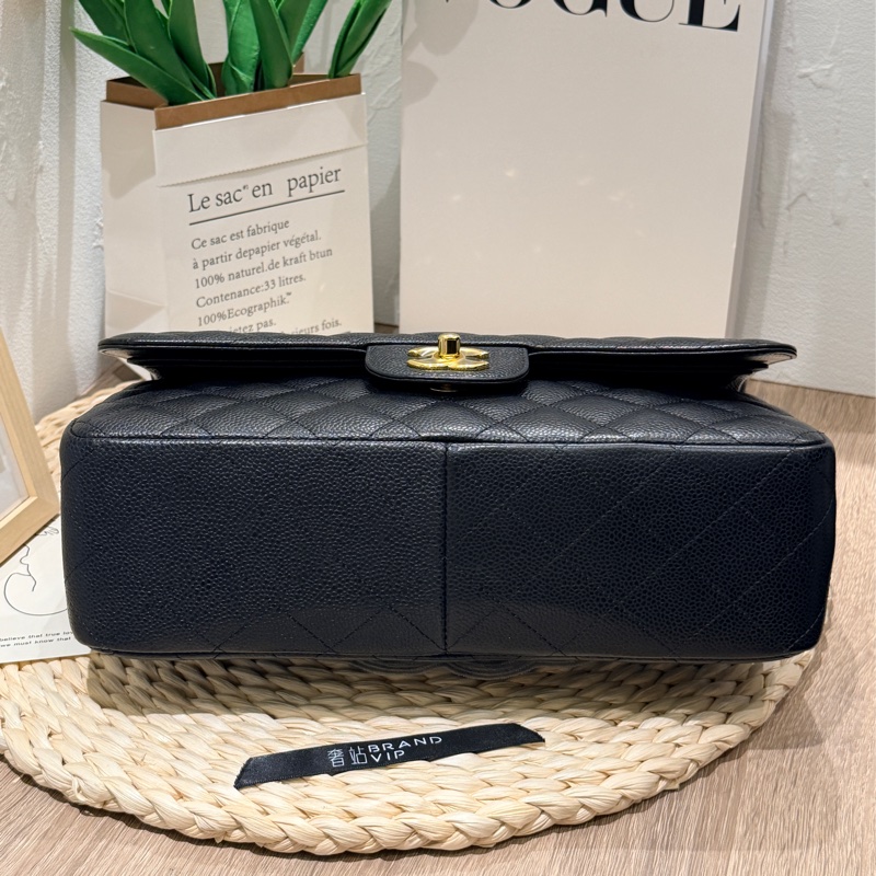 Chanel Classic Flap 30 Bag （99%New，卡、貼、塵袋、盒）-8