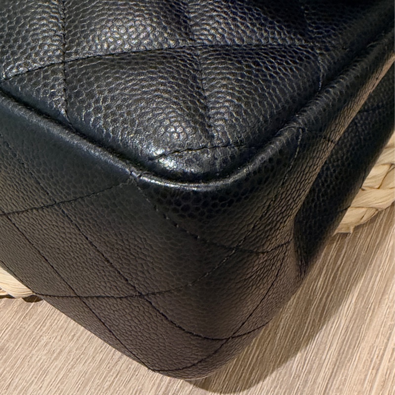 Chanel Classic Flap 30 Bag （99%New，卡、貼、塵袋、盒）-10