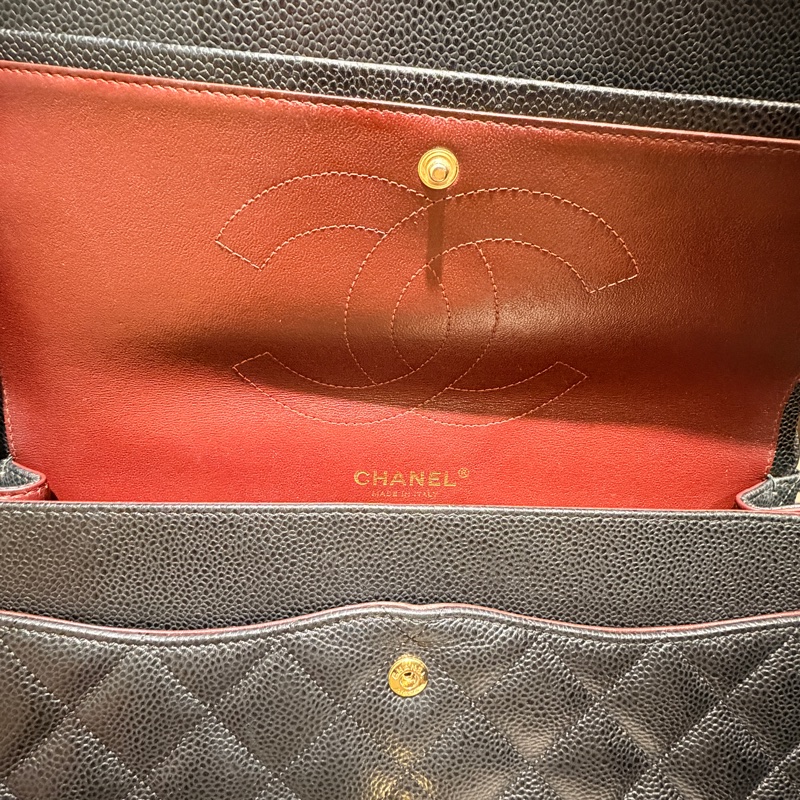Chanel Classic Flap 30 Bag （99%New，卡、貼、塵袋、盒）-22