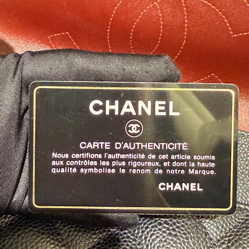 Chanel Classic Flap 30 Bag （99%New，卡、貼、塵袋、盒）-34