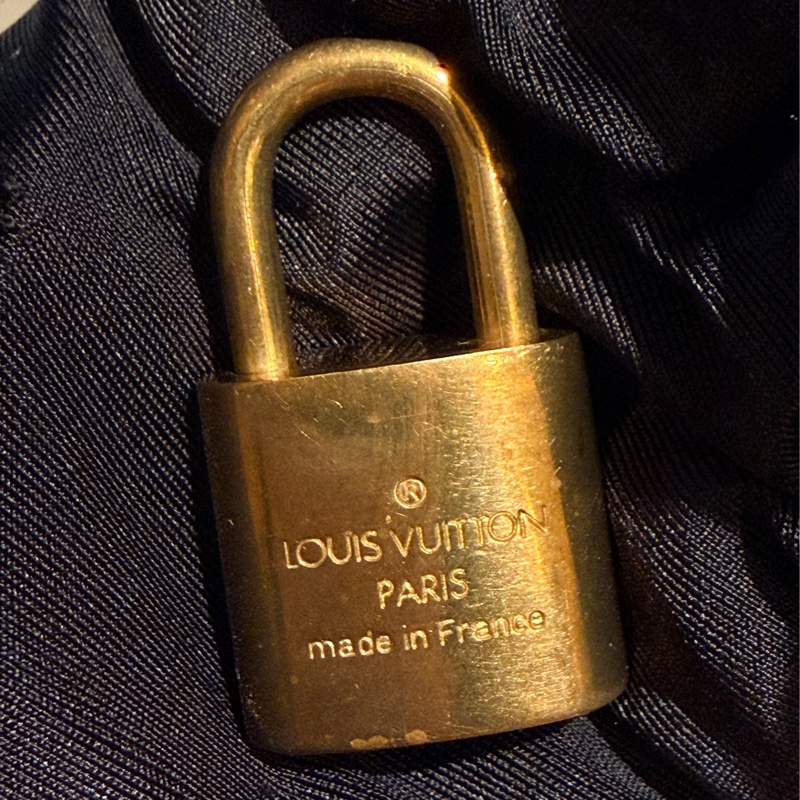 Louis Vuitton Monogram Keepall 50（近全新，塵袋、鎖、鑰匙、吊牌、手把皮環）-29